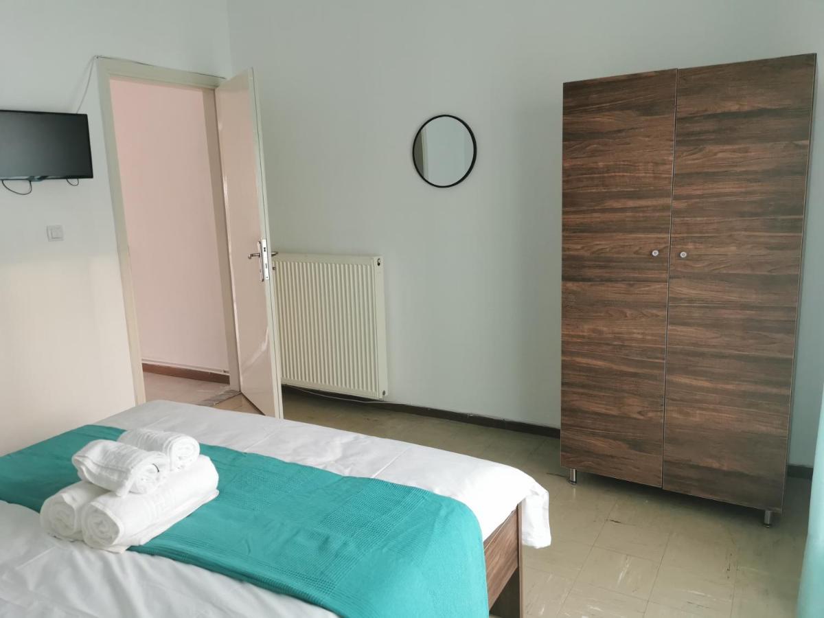 La Familia Apartments Olympiakí Aktí المظهر الخارجي الصورة